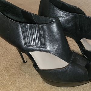 Nine West Bootie